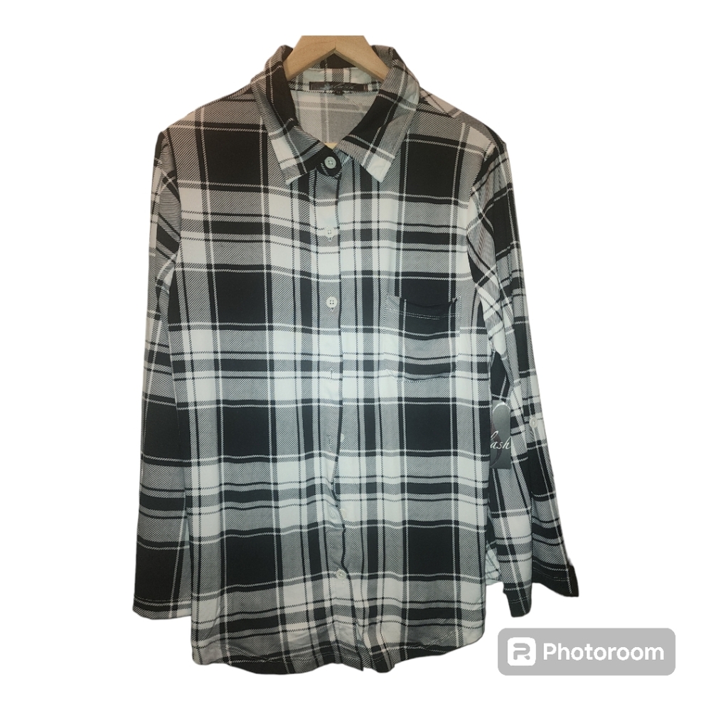 1X Hello Kitty Upcycle Flannel - Picture 2 of 2